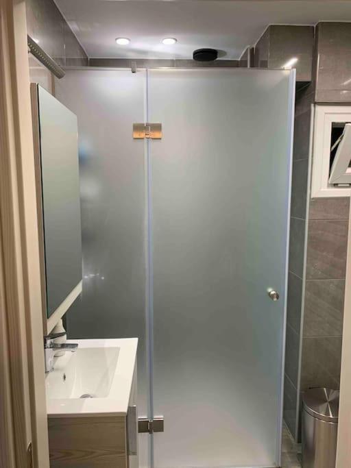 Lux Appartment , 3 Rooms Full Extra , City Center 테살로니키 외부 사진